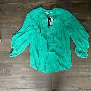 DVF blouse sz 4